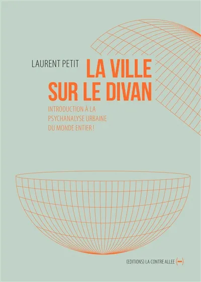 La ville sur le divan